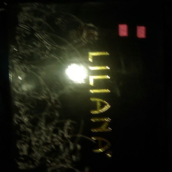 Shoes - Picture 2 of 3